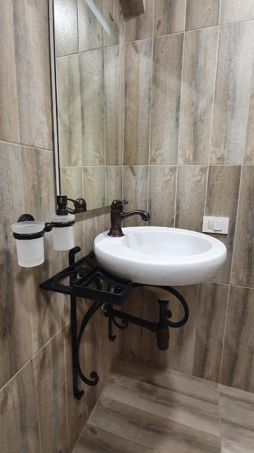 JINJOTEL Boutique Hotel Gyumri Extérieur photo