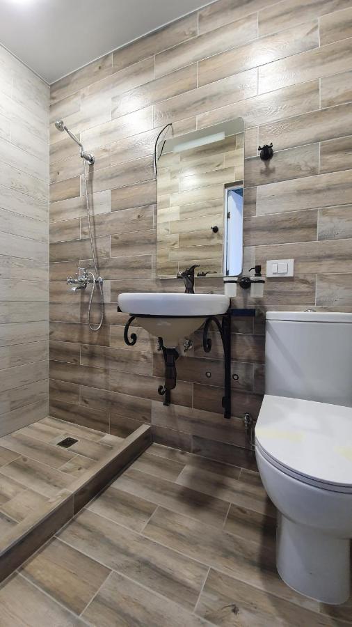 JINJOTEL Boutique Hotel Gyumri Extérieur photo