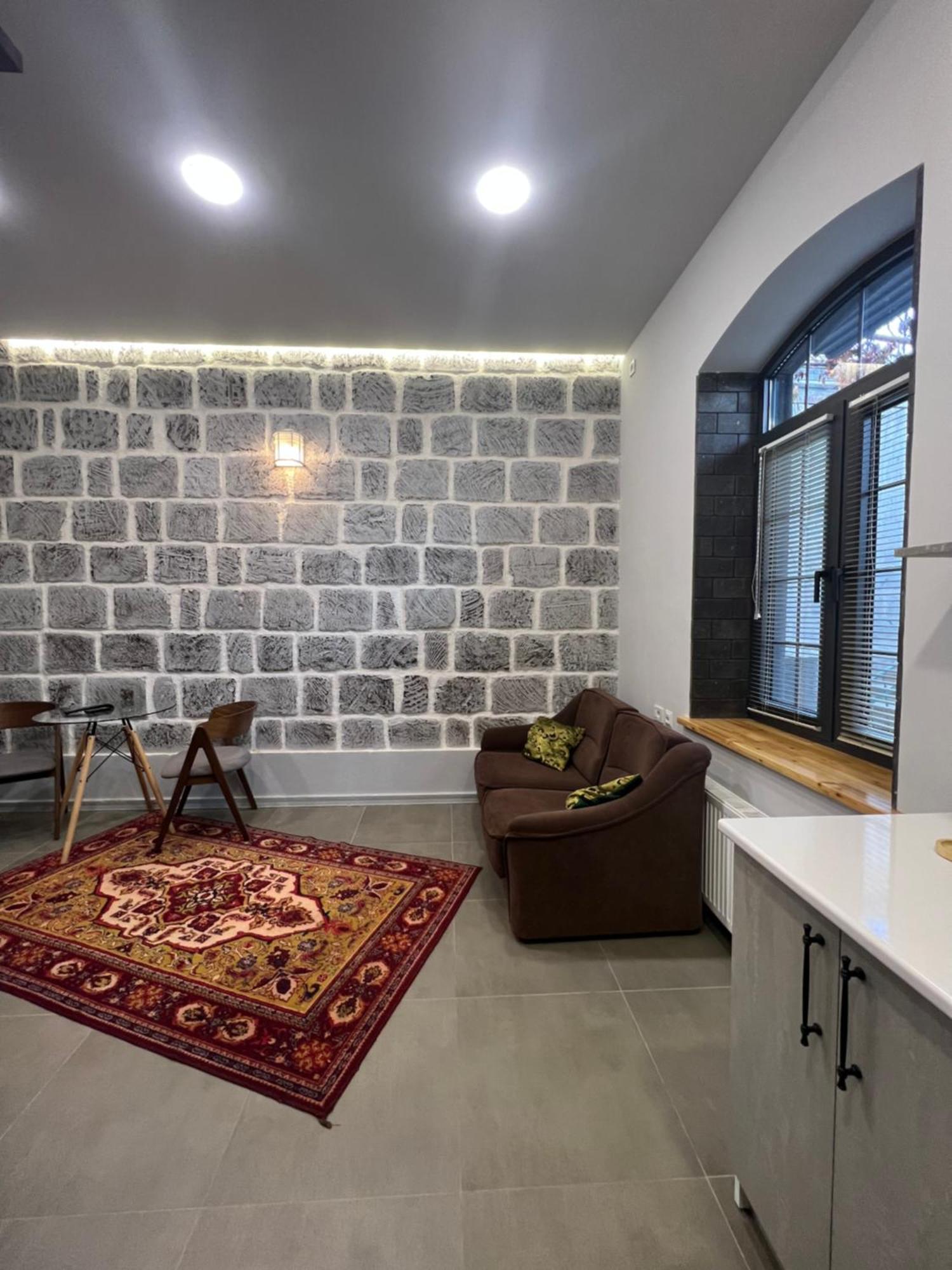 JINJOTEL Boutique Hotel Gyumri Extérieur photo